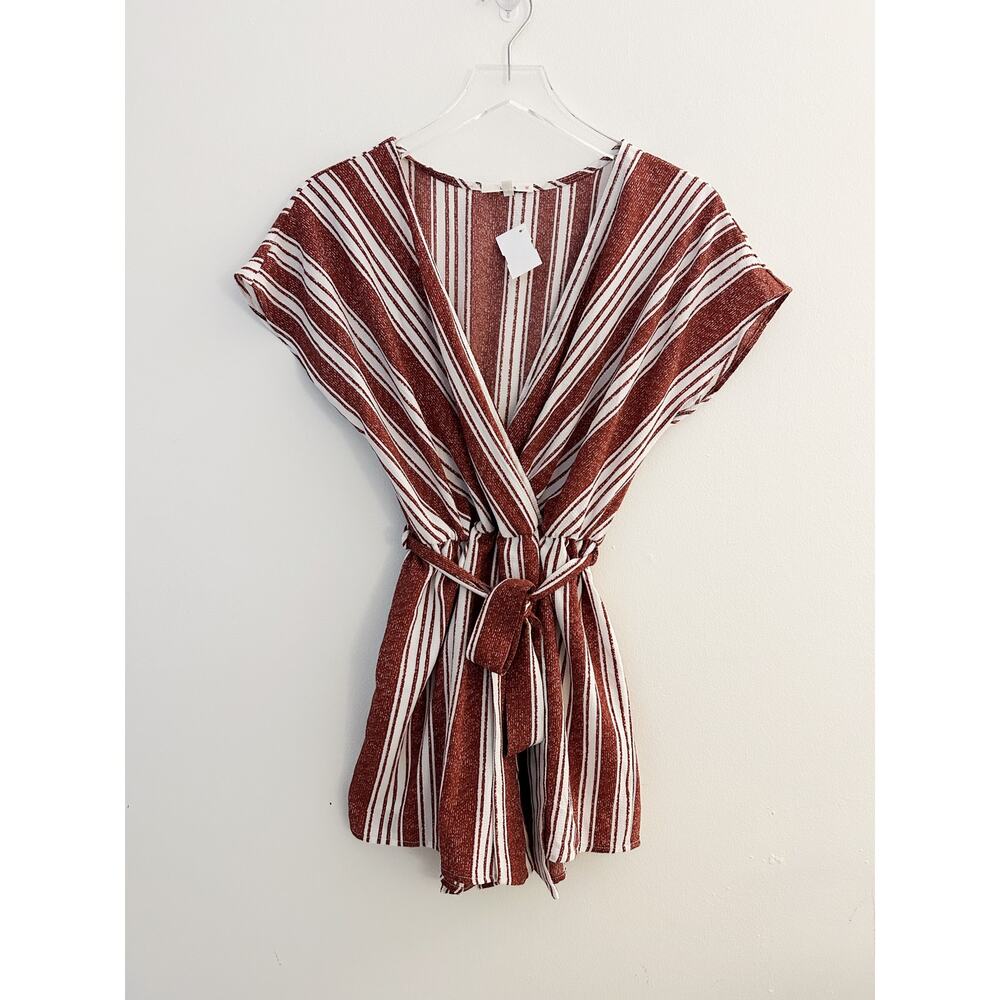 NWT Le Lis Striped Surplice Romper with Waist Sash Size Small